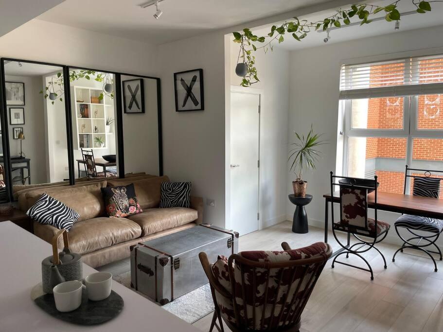 Luxury 1 Bed Ipswich Marina Apartment Free Parking Exteriör bild